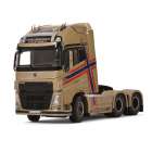 CAMINHAO WSI VOLVO PREMIUM FH4 GLOBETROTTER XL 6X2 TAG A.04-2002 ESCALA 1/50