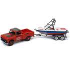 Carro Johnny Lightning Gone Fishing - Chevy Truck Red W/ Boat Jlbt004a  - Ano 1965 - Escala 1/64