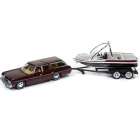 Carro Johnny Lightning Gone Fishing - Chevy Caprice W/ Boat Jlbt004b  - Ano 1973 - Escala 1/64